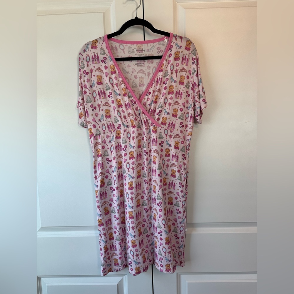 Soulbaby Happily Ever After Mama Gown (Size S/M)